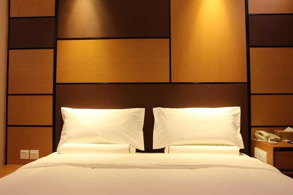 All Season Kunming Zhengyifang Pedestrian Street Hotel Zewnętrze zdjęcie